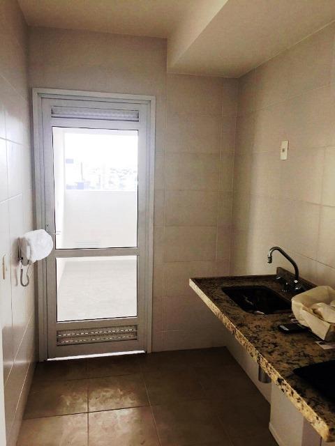 Apartamento à venda com 2 quartos, 68m² - Foto 19