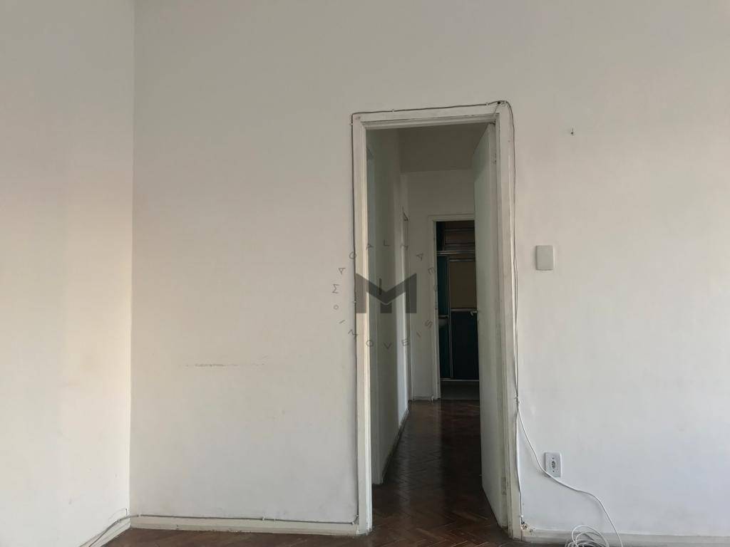 Apartamento à venda com 3 quartos, 101m² - Foto 3