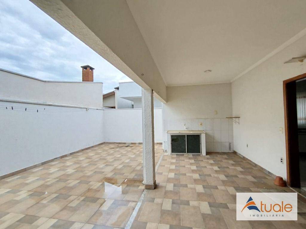 Casa de Condomínio para alugar com 3 quartos, 190m² - Foto 27