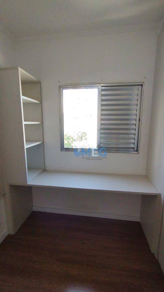 Apartamento à venda com 2 quartos, 56m² - Foto 18