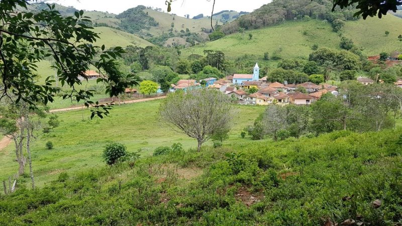 Sítio à venda com 2 quartos, 100m² - Foto 15