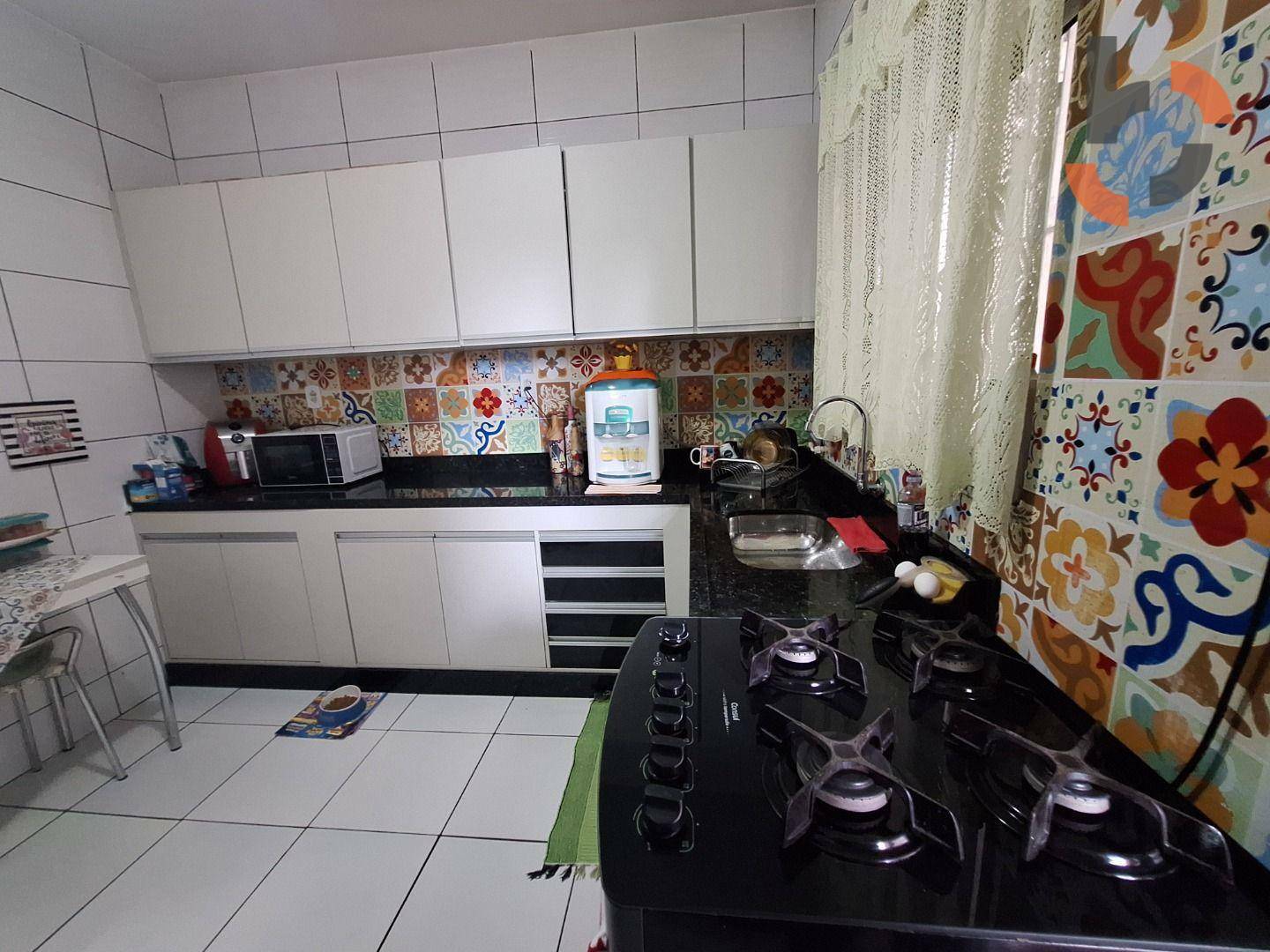 Casa à venda com 2 quartos, 69m² - Foto 15