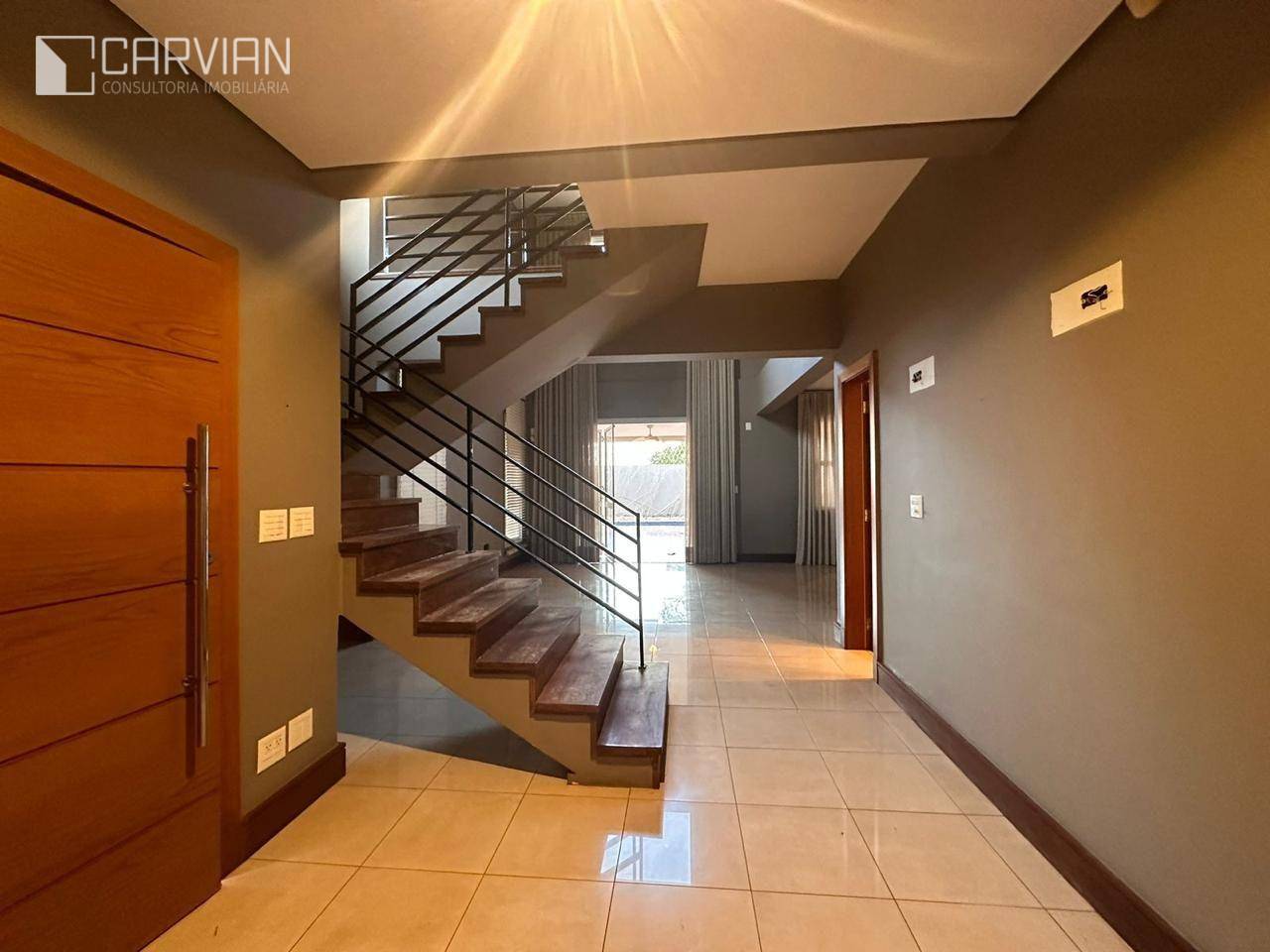 Casa de Condomínio para alugar com 3 quartos, 333m² - Foto 16