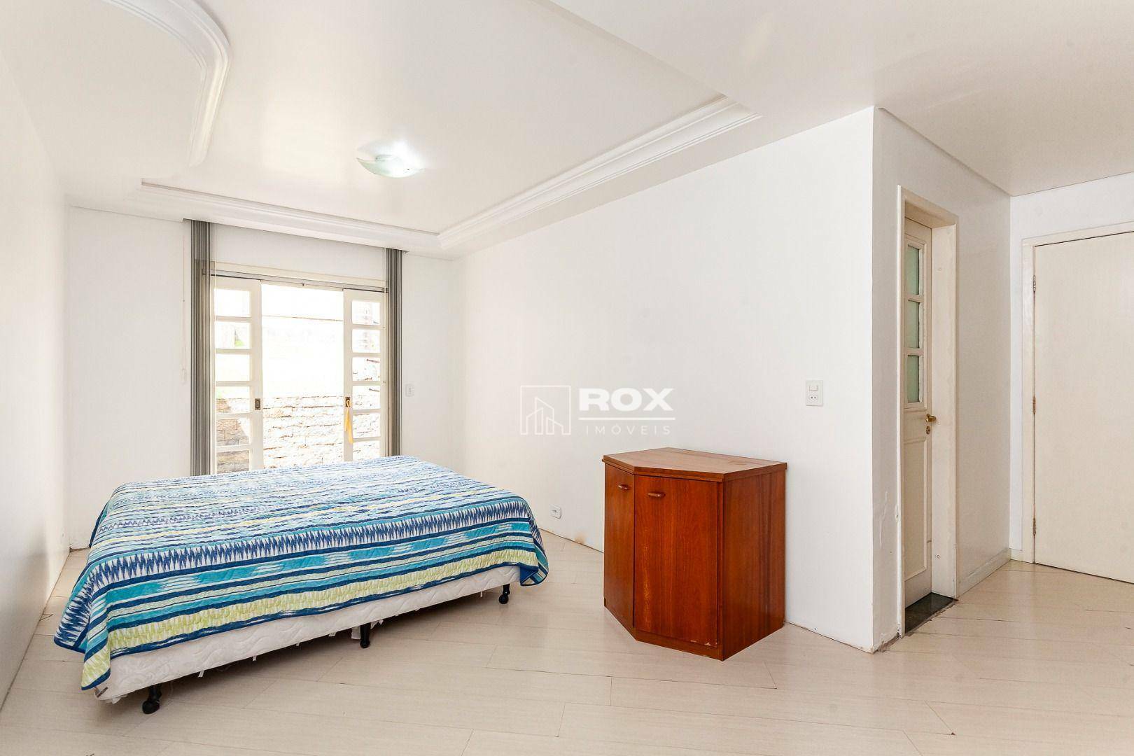 Casa à venda com 3 quartos, 194m² - Foto 26