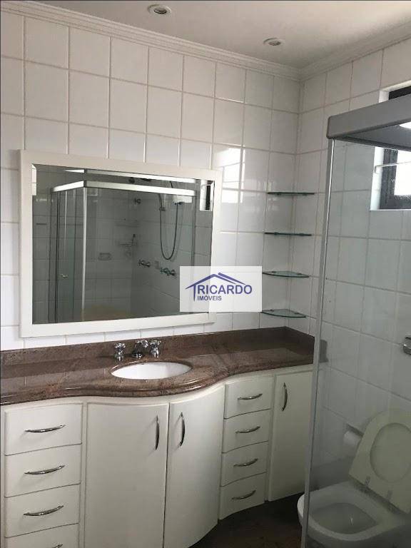 Sobrado à venda com 4 quartos, 550m² - Foto 29