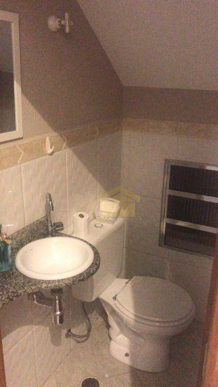 Sobrado à venda com 3 quartos, 130m² - Foto 4