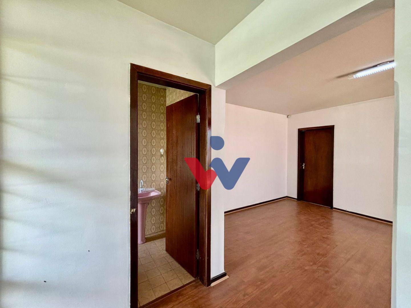 Casa à venda com 3 quartos, 180m² - Foto 6