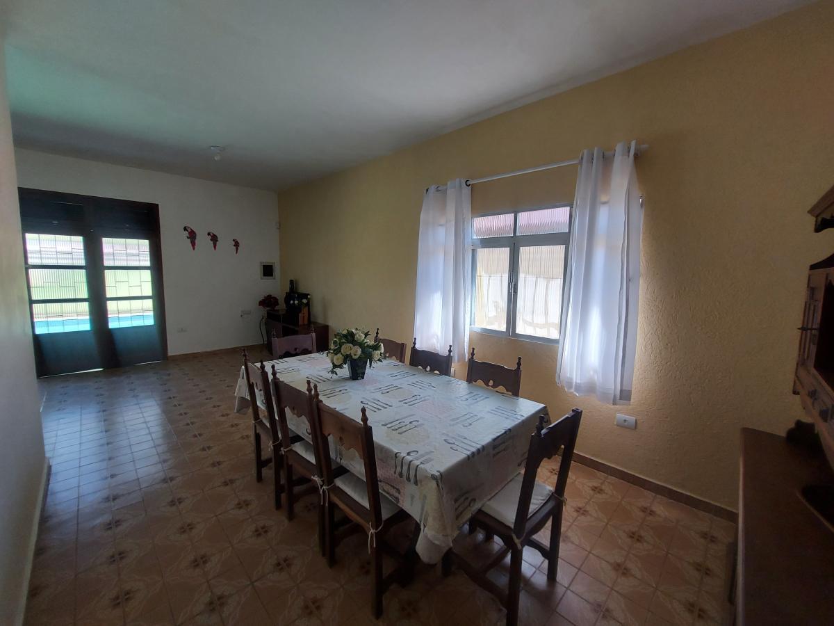 Casa à venda com 2 quartos, 240m² - Foto 18