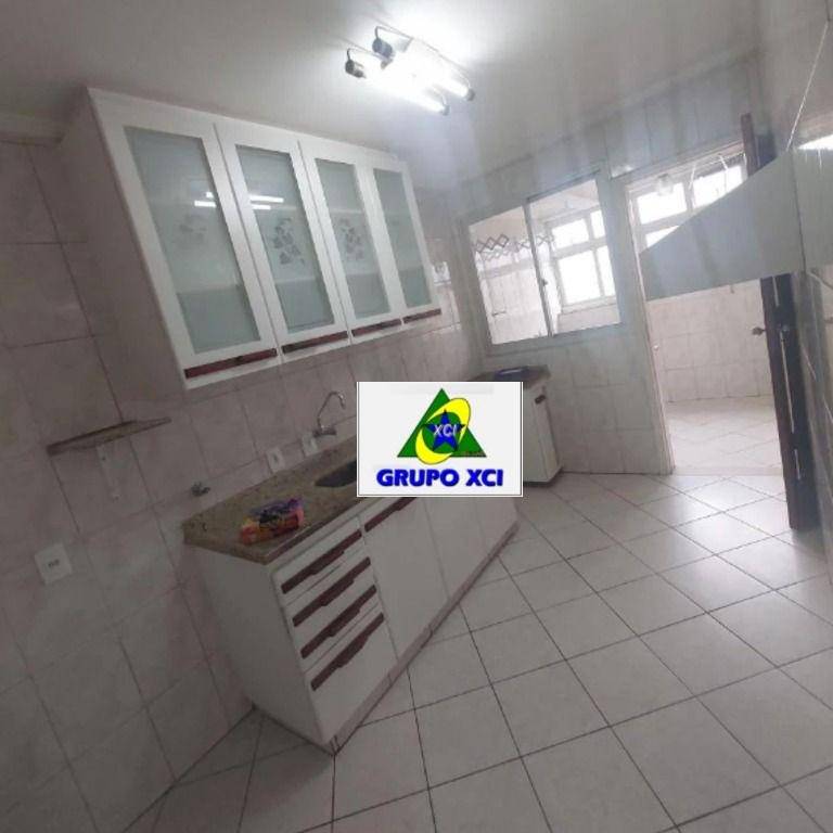 Apartamento à venda com 2 quartos, 70m² - Foto 5