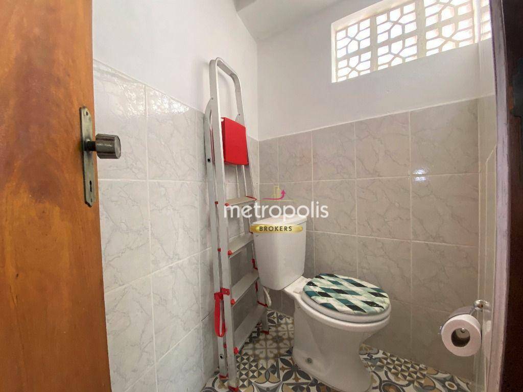 Sobrado à venda com 4 quartos, 240m² - Foto 22