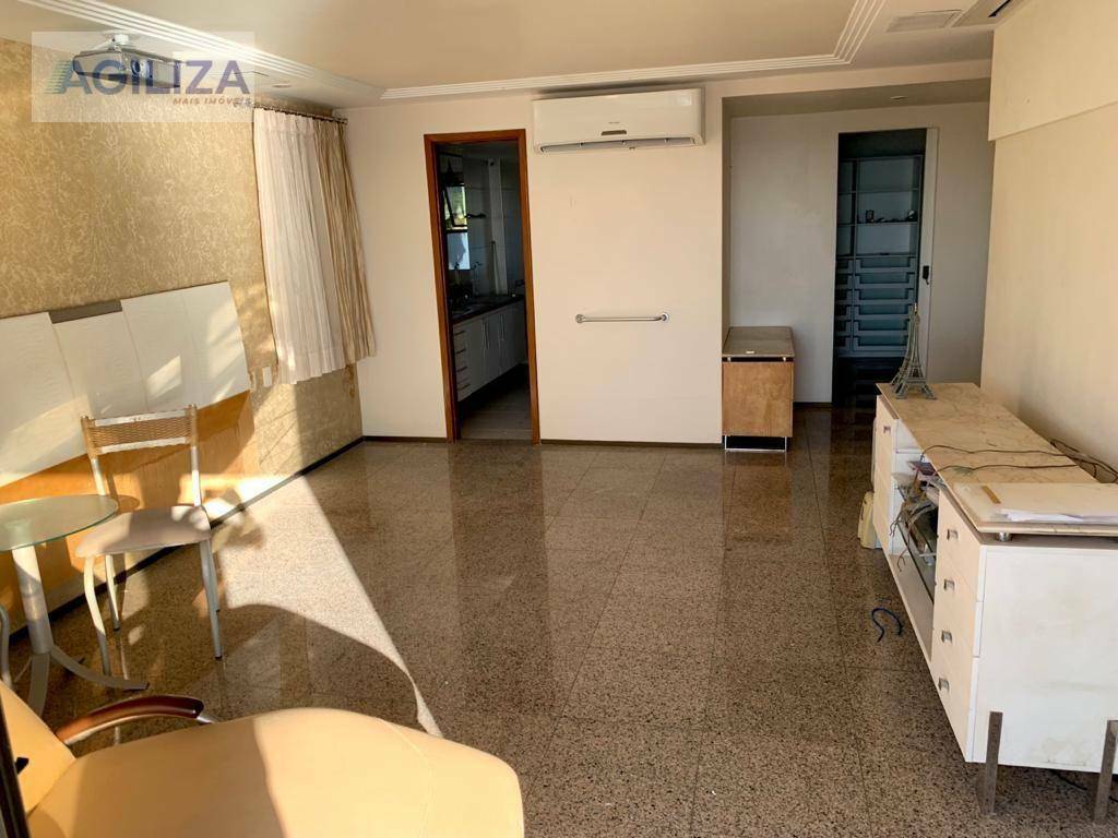 Apartamento para alugar com 3 quartos, 340m² - Foto 15