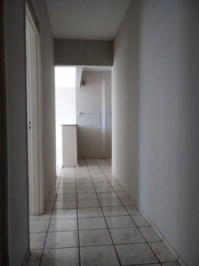 Apartamento para alugar com 3 quartos, 100m² - Foto 10