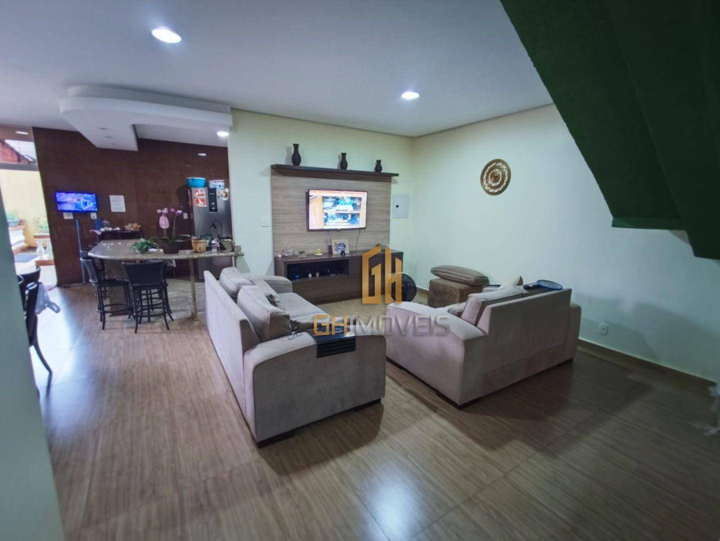 Sobrado à venda com 4 quartos, 240m² - Foto 17