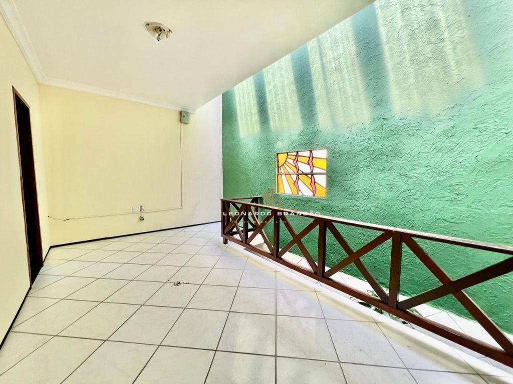 Casa à venda com 9 quartos, 521m² - Foto 36
