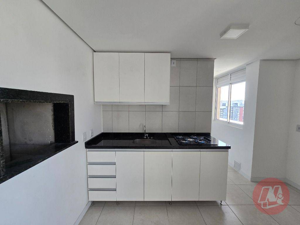 Apartamento para alugar com 3 quartos, 74m² - Foto 8