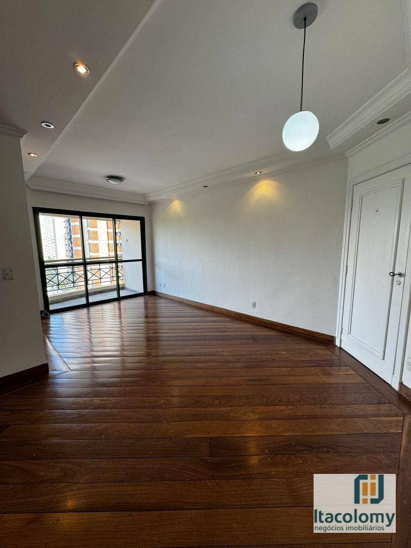 Apartamento para alugar com 3 quartos, 94m² - Foto 1