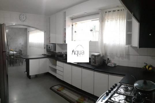 Casa à venda com 4 quartos, 200m² - Foto 33