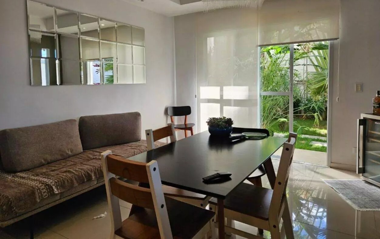 Casa de Condomínio à venda com 3 quartos, 218m² - Foto 5