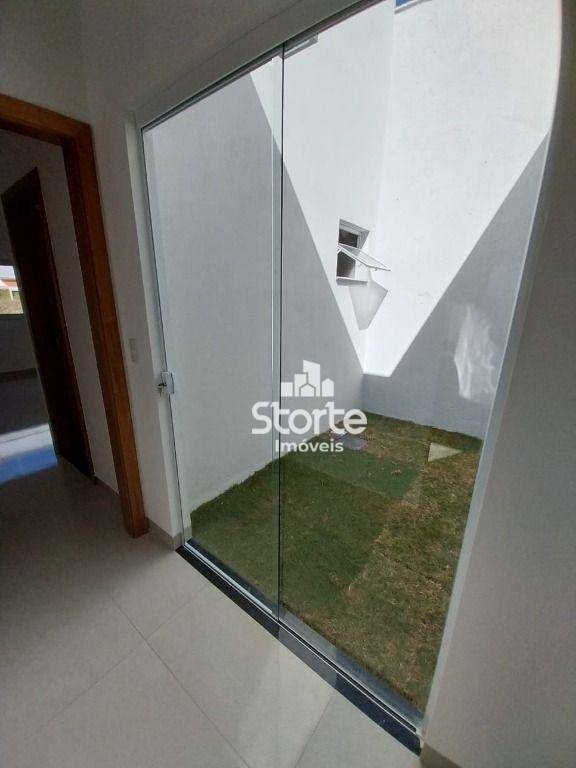 Casa à venda com 3 quartos, 165m² - Foto 7