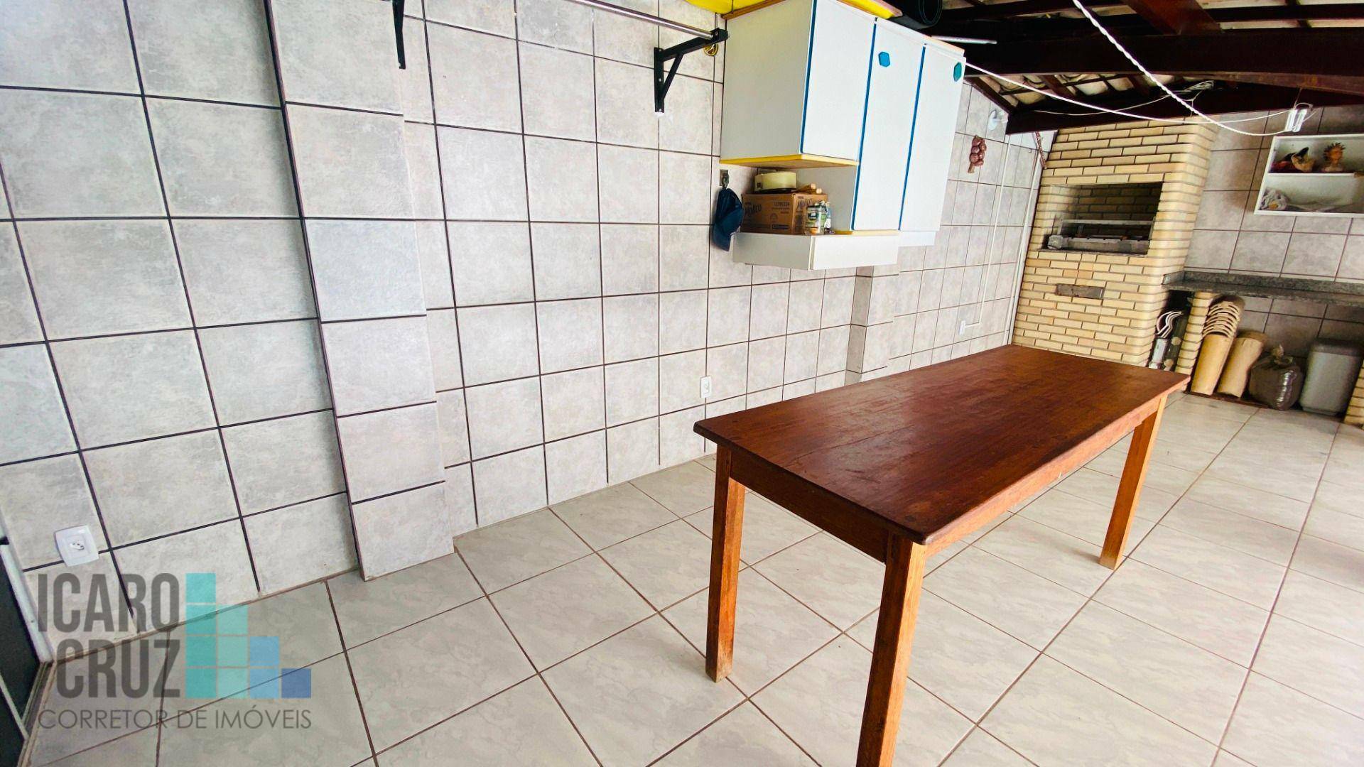 Casa de Condomínio à venda com 5 quartos, 236m² - Foto 21