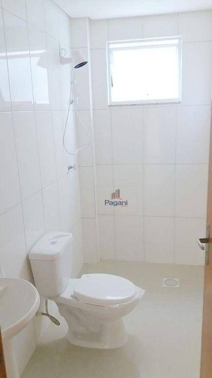 Apartamento à venda com 3 quartos, 92m² - Foto 2