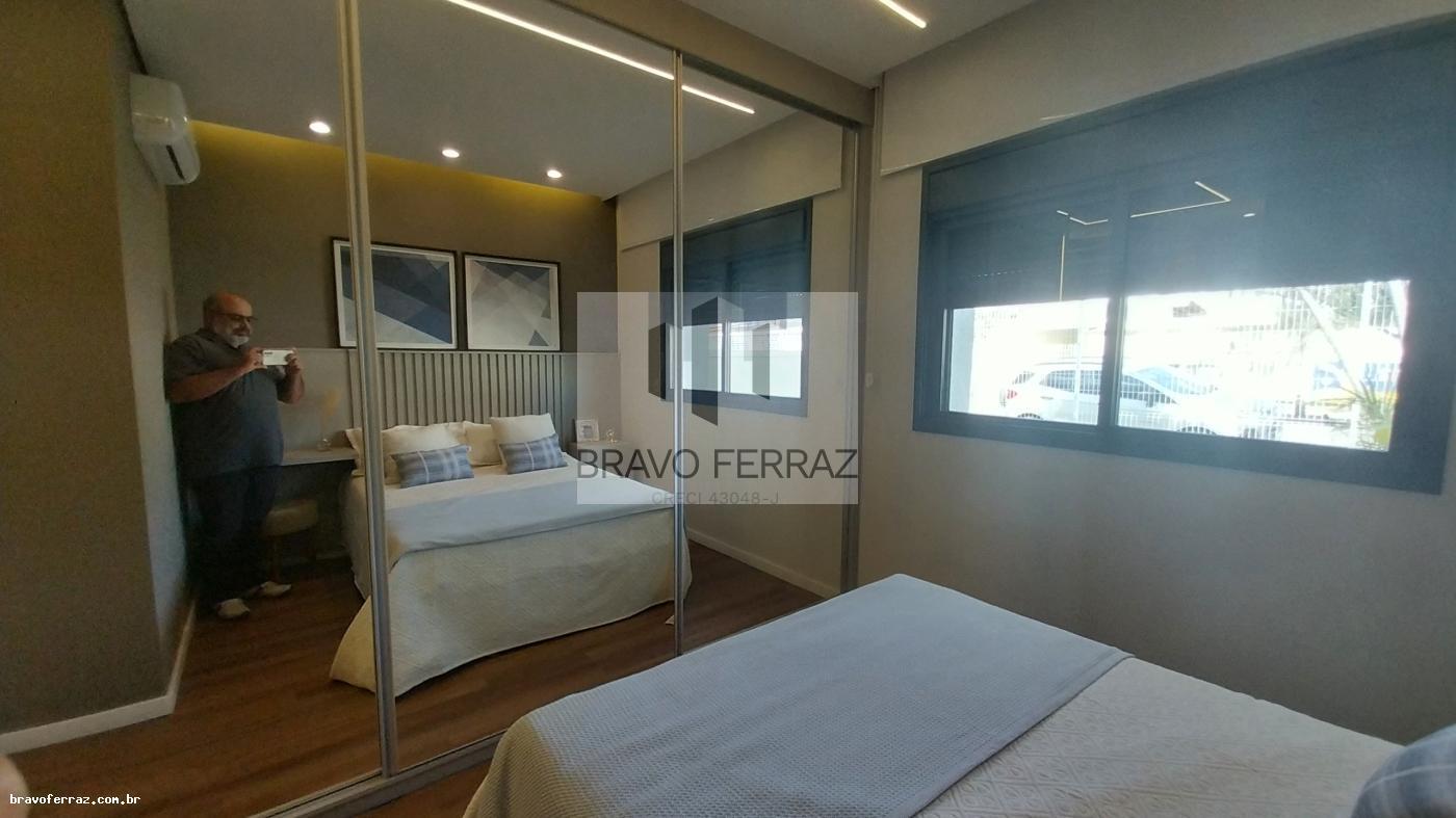 Apartamento à venda com 2 quartos, 62m² - Foto 23