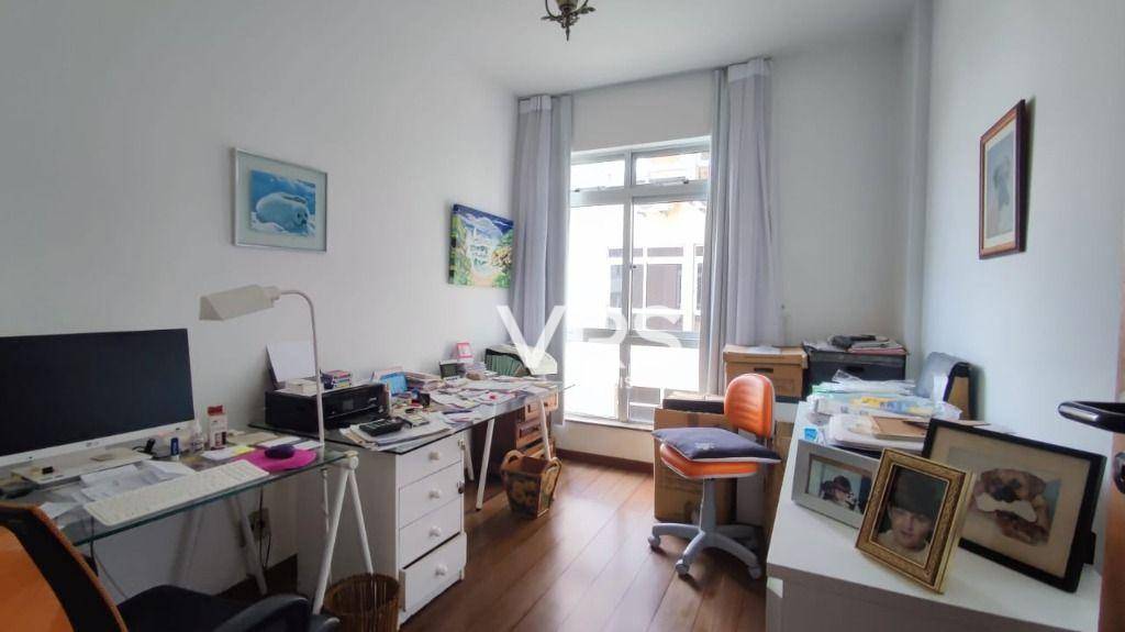 Apartamento à venda com 4 quartos, 220m² - Foto 15