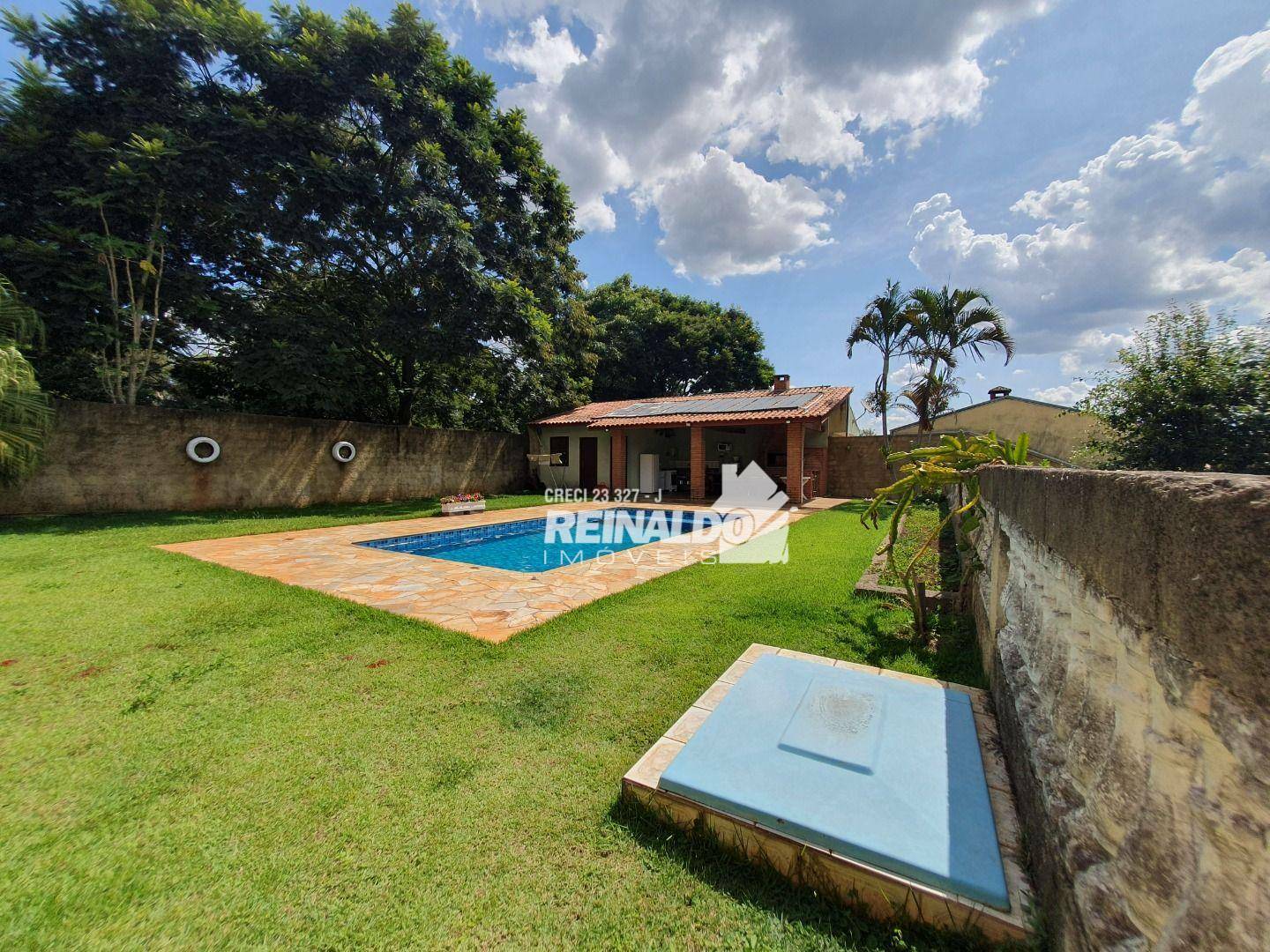 Casa de Condomínio à venda com 6 quartos, 438m² - Foto 1