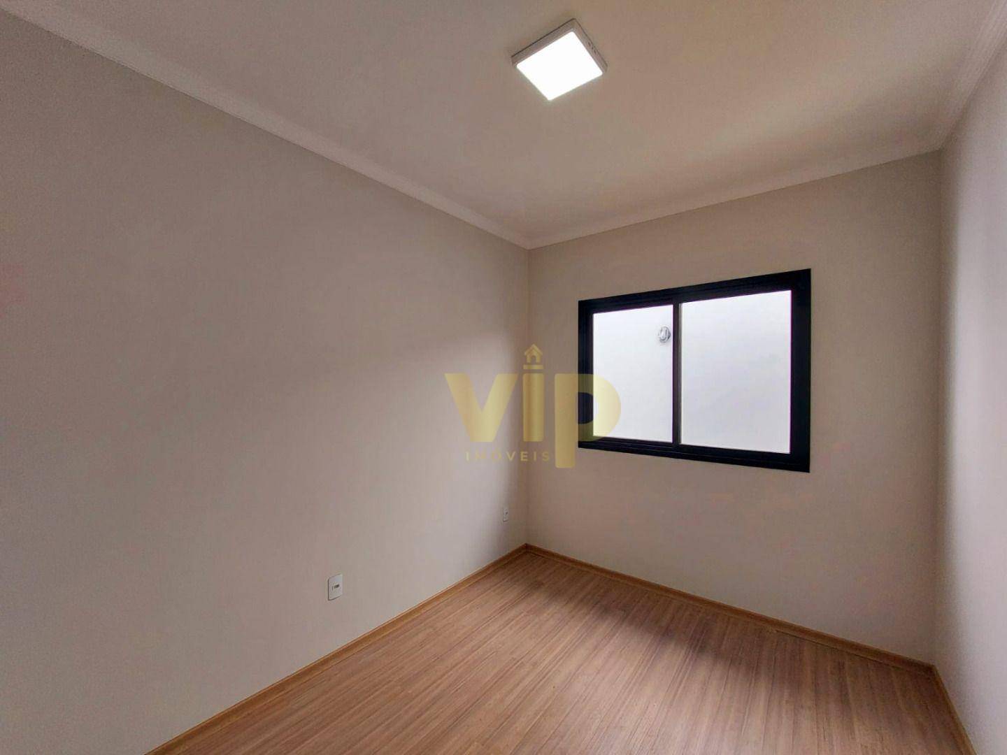 Casa à venda com 2 quartos, 70m² - Foto 9