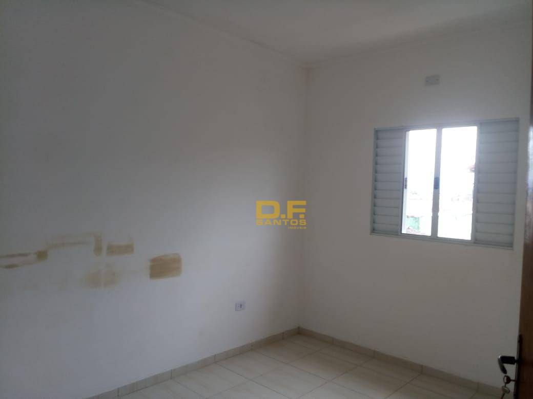 Casa à venda com 2 quartos, 60m² - Foto 10