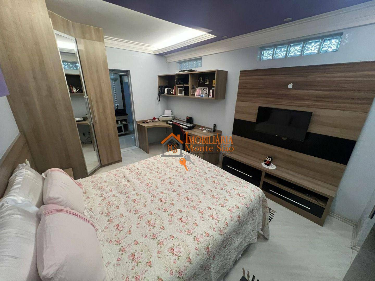 Casa à venda com 4 quartos, 240m² - Foto 30