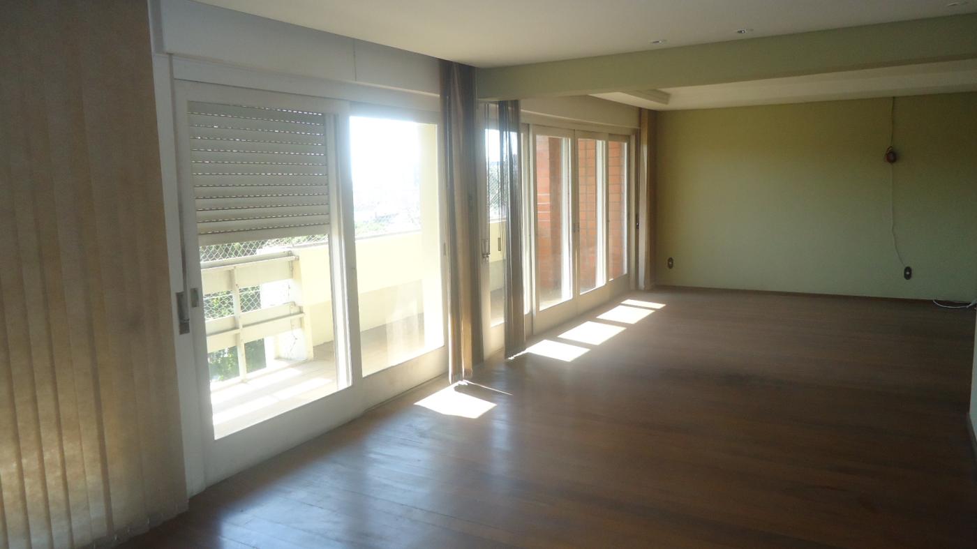 Apartamento à venda com 3 quartos, 150m² - Foto 3