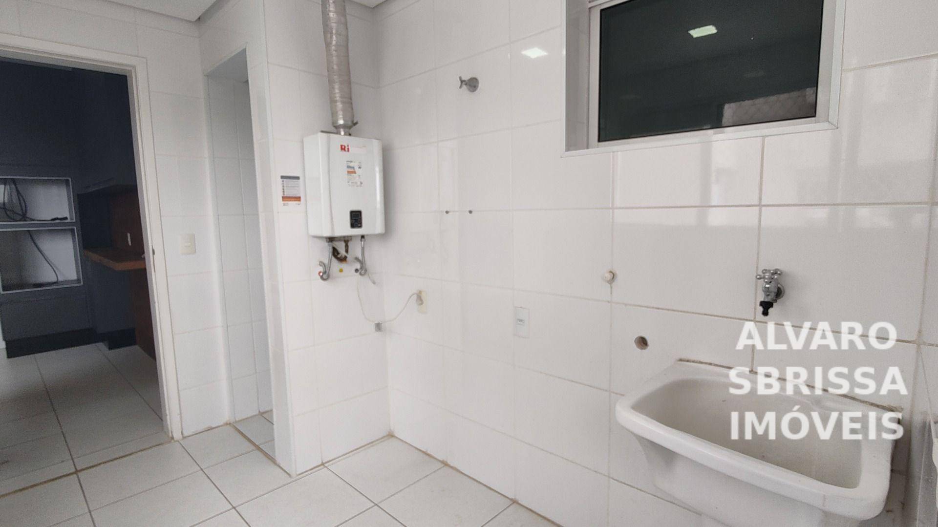 Apartamento para alugar com 3 quartos, 134m² - Foto 34