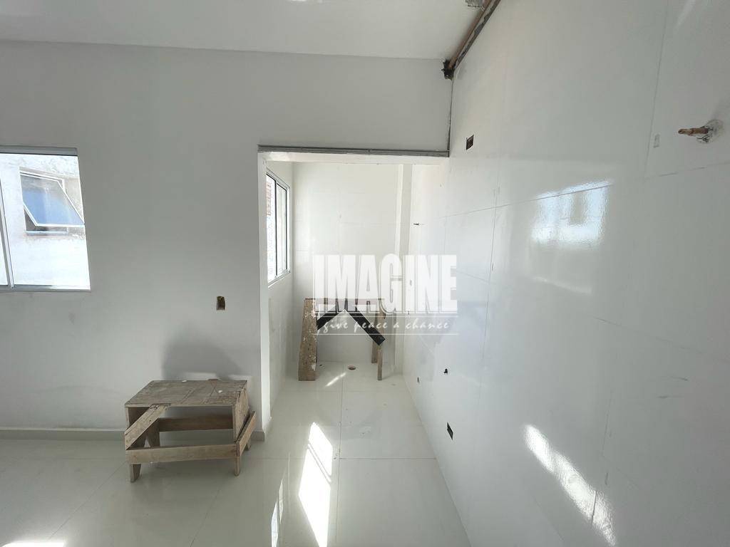 Apartamento à venda com 2 quartos, 40m² - Foto 3