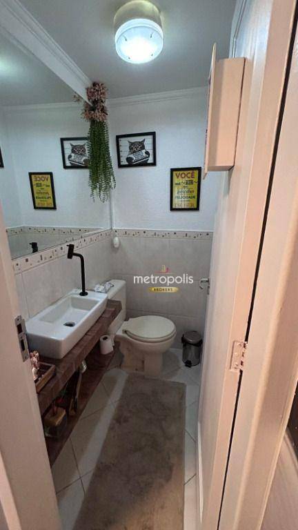 Casa à venda e aluguel com 3 quartos, 230m² - Foto 19