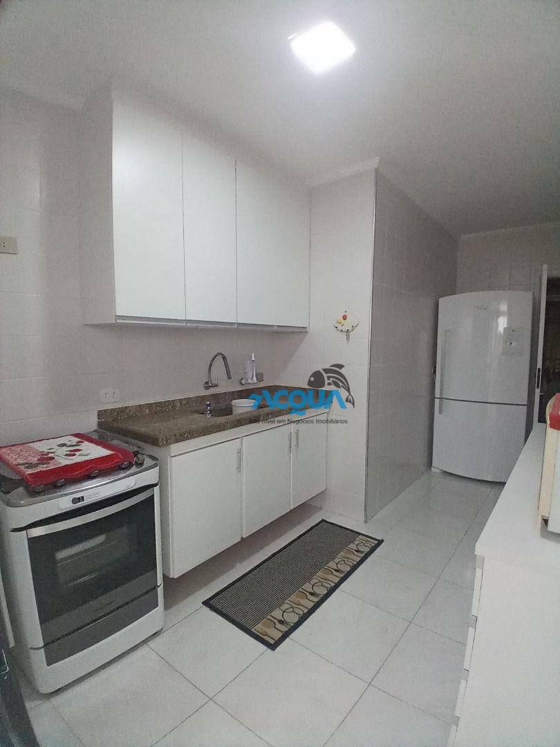 Apartamento à venda com 3 quartos, 110m² - Foto 3