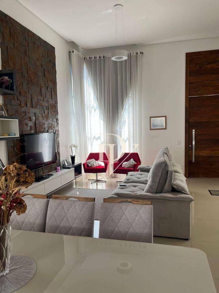 Casa à venda com 3 quartos, 219m² - Foto 12