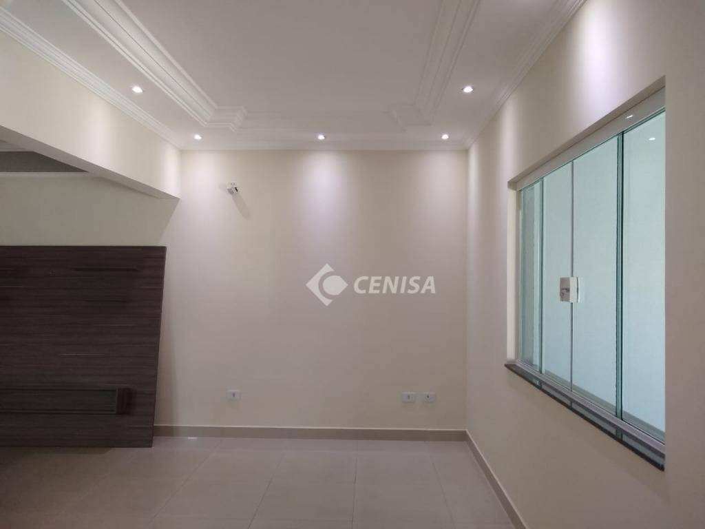 Casa à venda com 3 quartos, 130m² - Foto 3