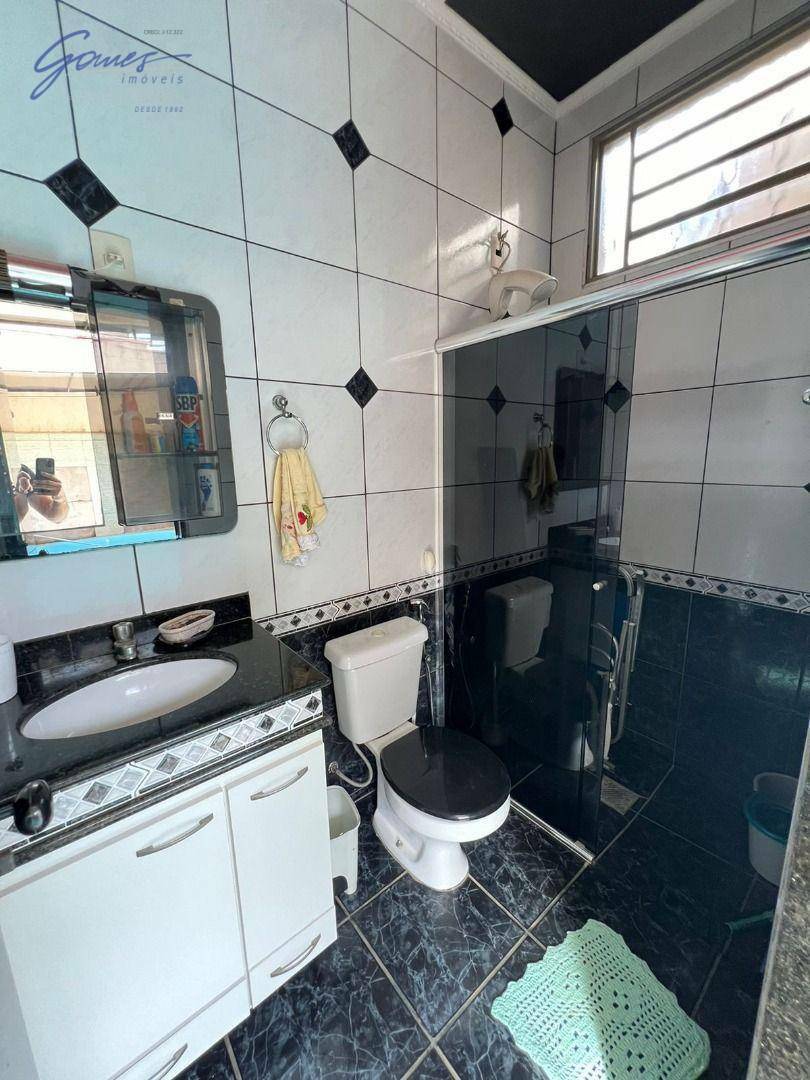 Sobrado à venda com 3 quartos, 200m² - Foto 19