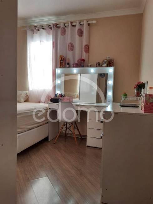 Apartamento à venda com 3 quartos, 86m² - Foto 13