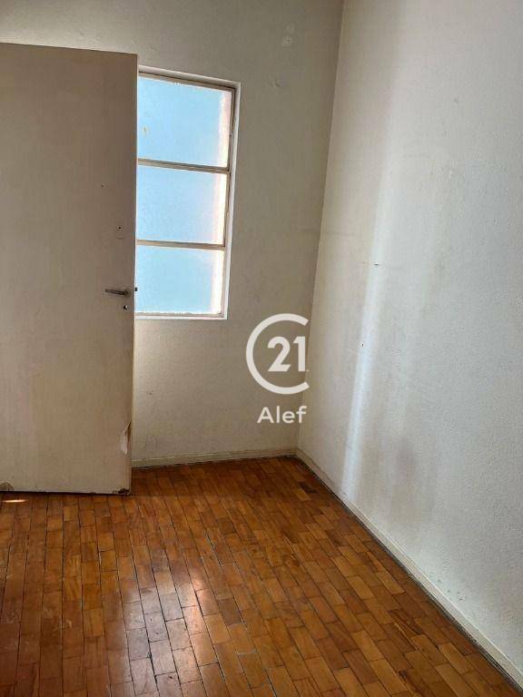 Apartamento à venda com 3 quartos, 104m² - Foto 7