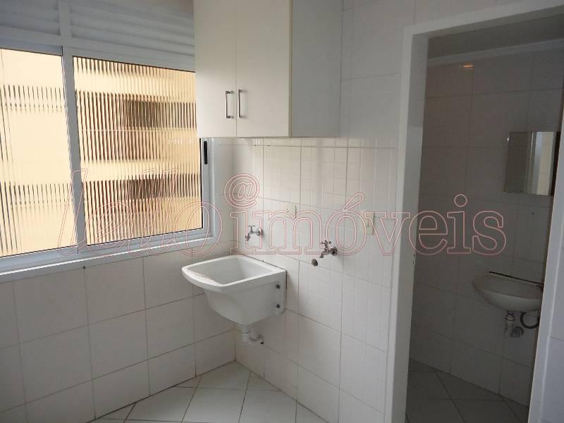 Apartamento para alugar com 3 quartos, 105m² - Foto 12