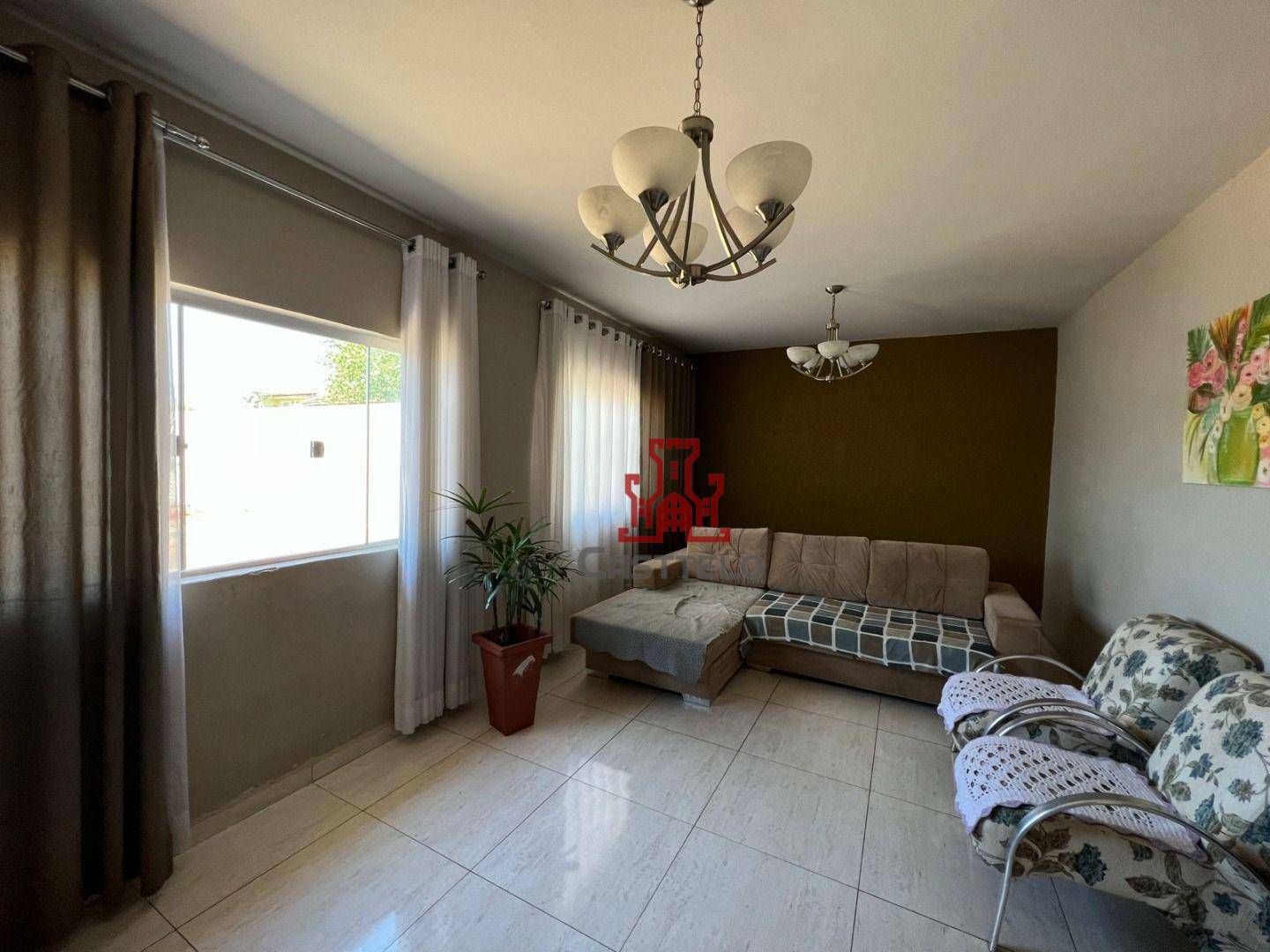 Casa à venda com 3 quartos, 155m² - Foto 2