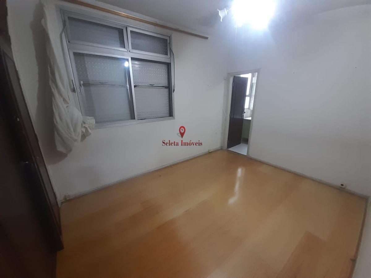 Apartamento à venda com 3 quartos, 170m² - Foto 13