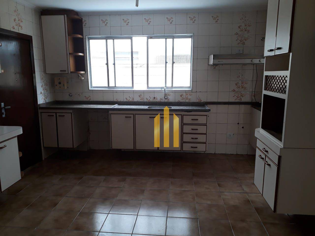 Apartamento para alugar com 2 quartos, 100m² - Foto 6