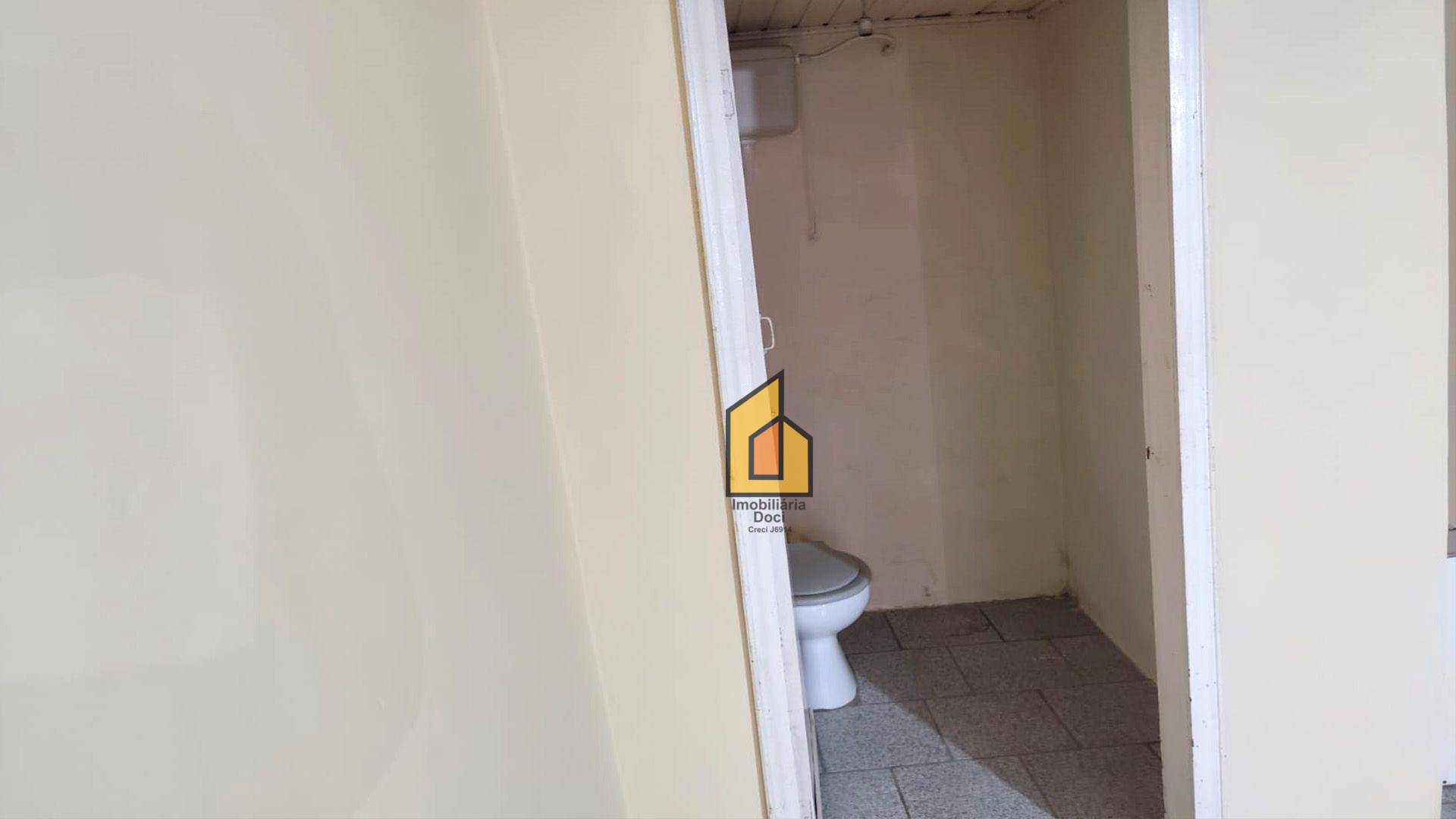 Casa para alugar com 3 quartos, 220m² - Foto 15