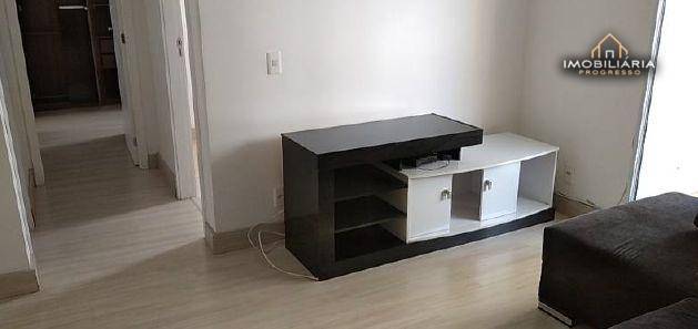 Apartamento para alugar com 2 quartos, 55m² - Foto 6