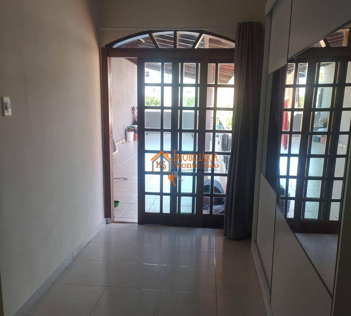 Sobrado à venda com 2 quartos, 150m² - Foto 17