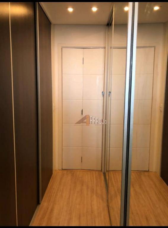 Apartamento à venda com 3 quartos, 115m² - Foto 11