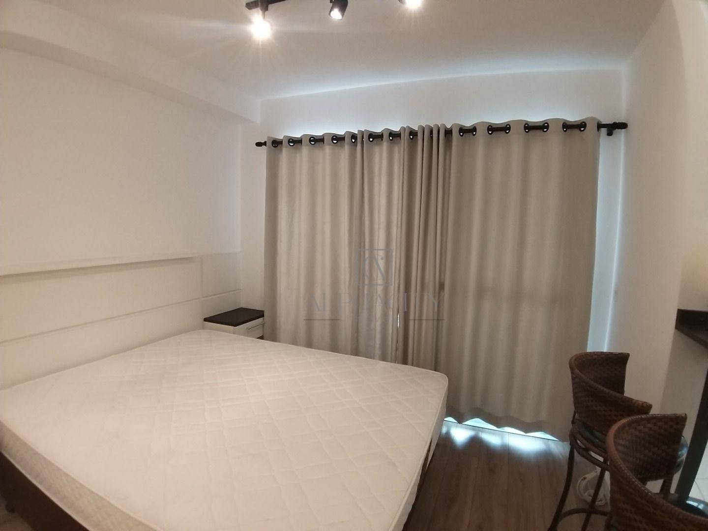 Kitnet e Studio para alugar com 1 quarto, 40m² - Foto 1